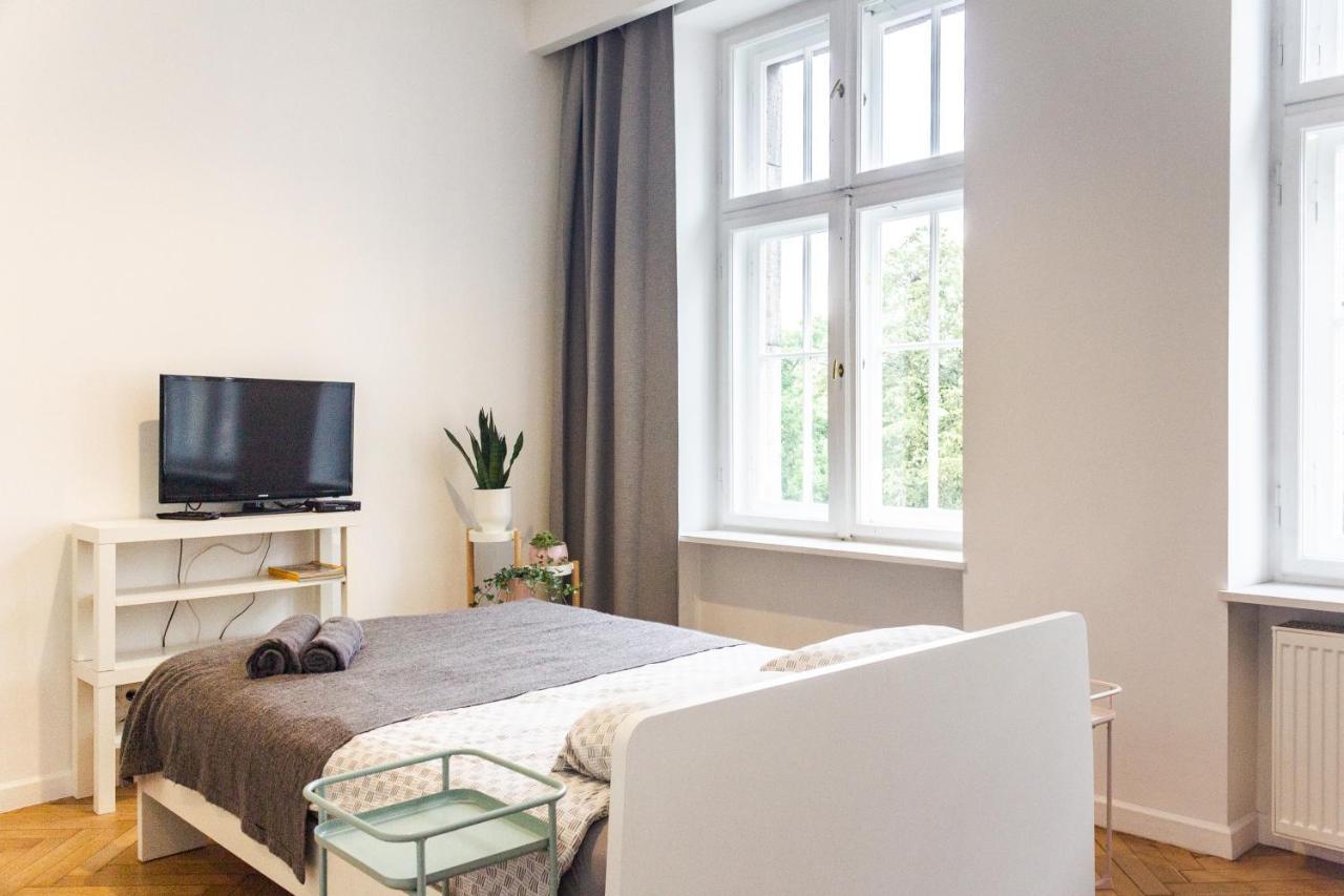 Apartament Przy Woonerfie ウッチ エクステリア 写真